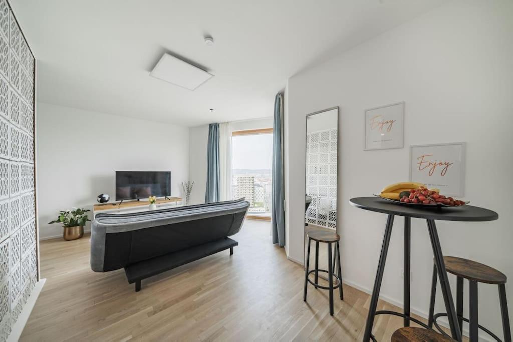 City Sky Studio Mit Balkon Vienne Extérieur photo